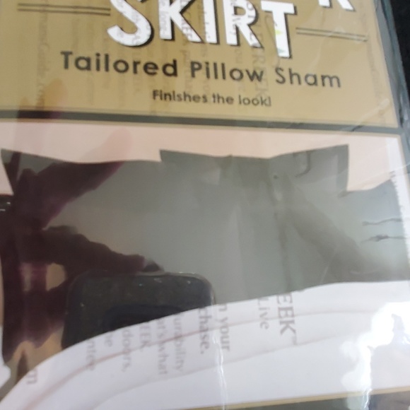 new set of 2 wonder skirt euro pillow shams black - Picture 2 of 2